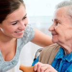 Dịch vụ chăm sóc người già- người bệnh