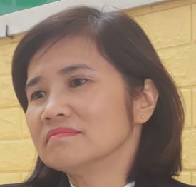 Chị Hương